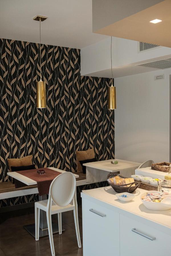 Maison R Boutique เรจโจ ดี คาลาเบีย ภายนอก รูปภาพ